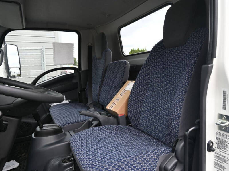 2025 Isuzu NPRGASHD 1F3