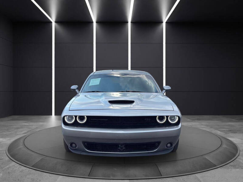 2016 Dodge Challenger SRT 392