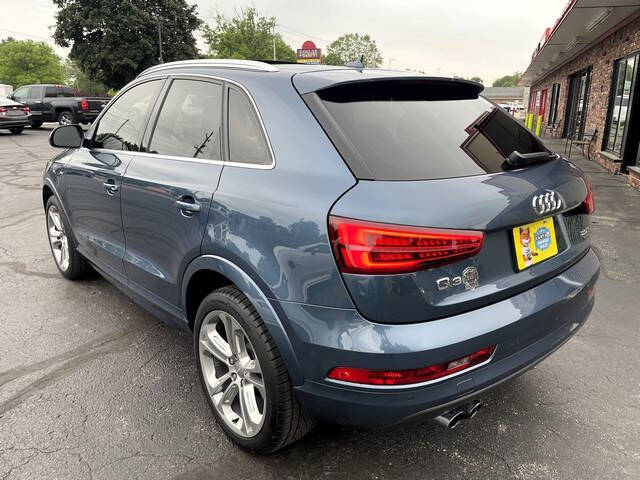 2017 Audi Q3 2.0T quattro Premium Plus