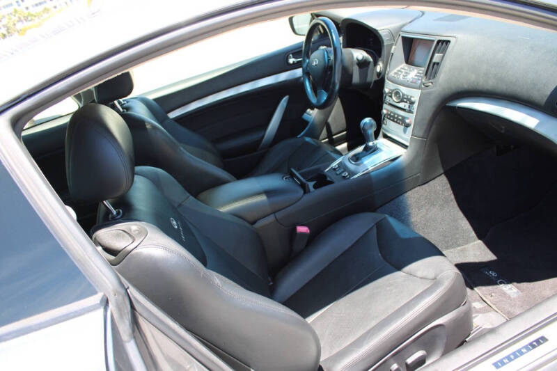 2013 Infiniti G37 Coupe x