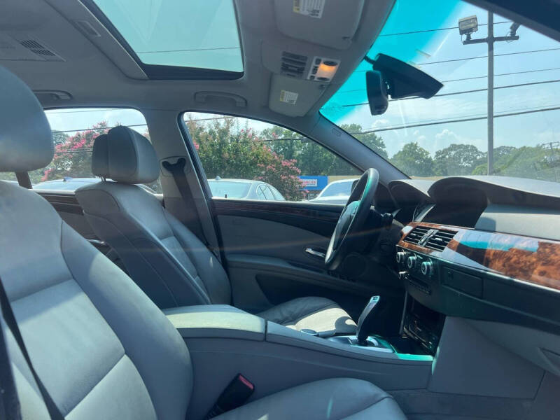 2008 BMW 5 Series 528xi