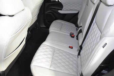 2023 Mitsubishi Outlander SEL