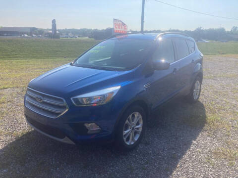 2018 Ford Escape for sale at AUTOFARM DALEVILLE in Daleville IN