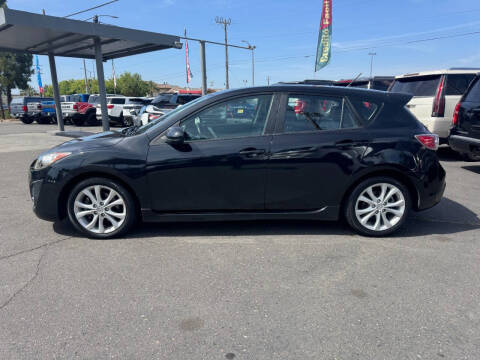 2011 Mazda MAZDA3 s Grand Touring
