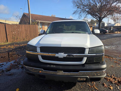 2003 Chevrolet Silverado 1500 LS