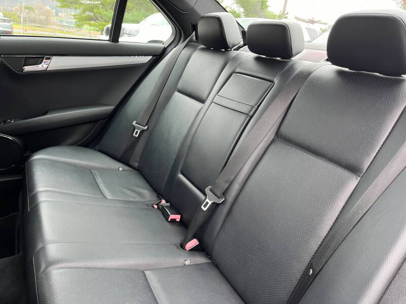 2009 Mercedes-Benz C-Class