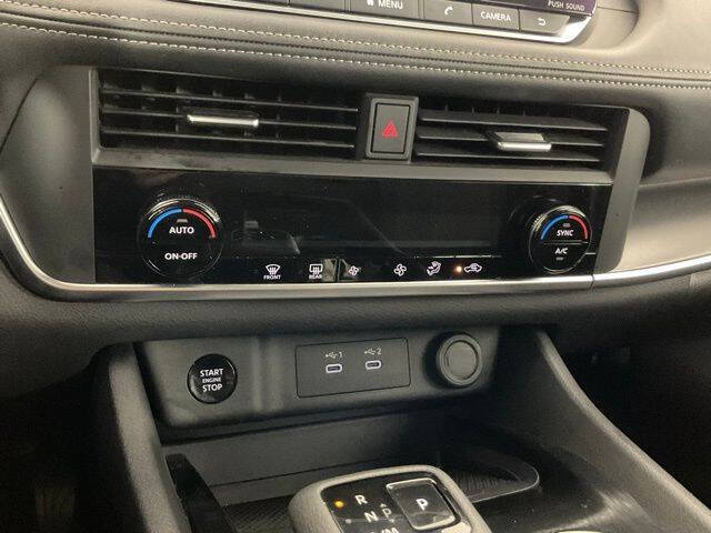 2025 Nissan Rogue SV