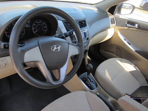 2014 Hyundai Accent GLS