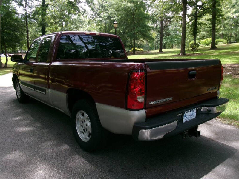 2004 Chevrolet Silverado 1500 LS