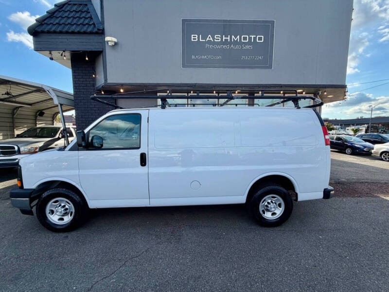 2017 Chevrolet Express 2500