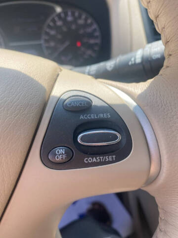 2014 Nissan Pathfinder S