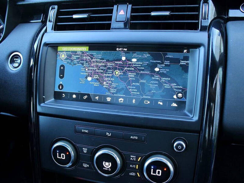 2018 Land Rover Discovery SE