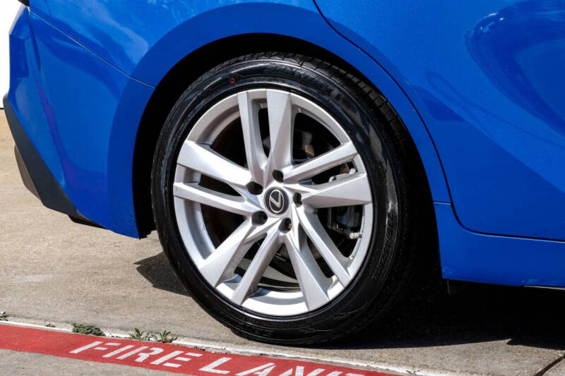 2021 Lexus IS 300