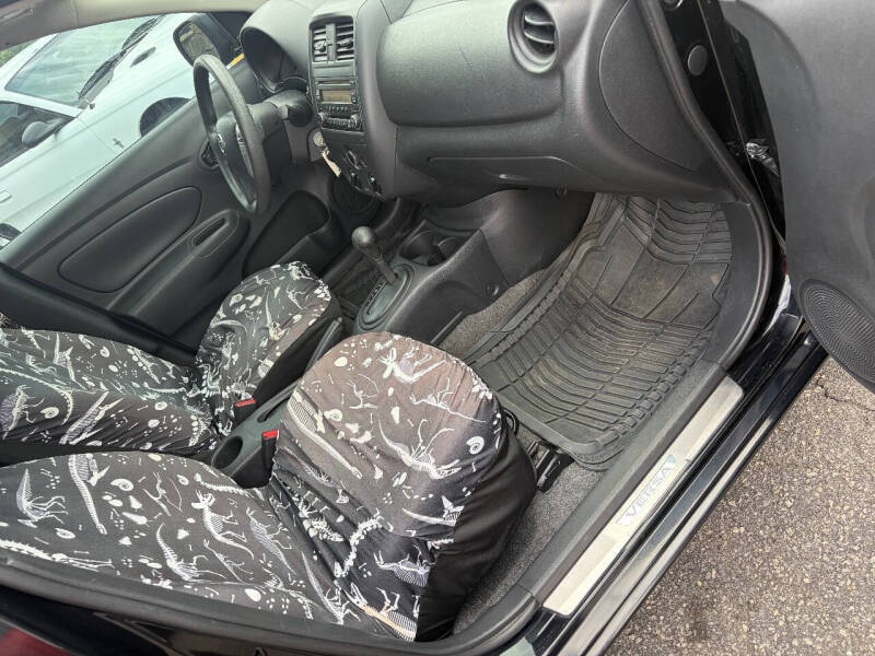 2015 Nissan Versa 1.6 S