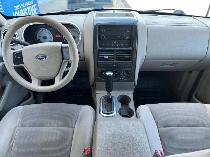 2007 Ford Explorer Sport Trac XLT