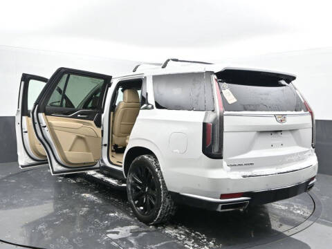 2023 Cadillac Escalade Premium Luxury