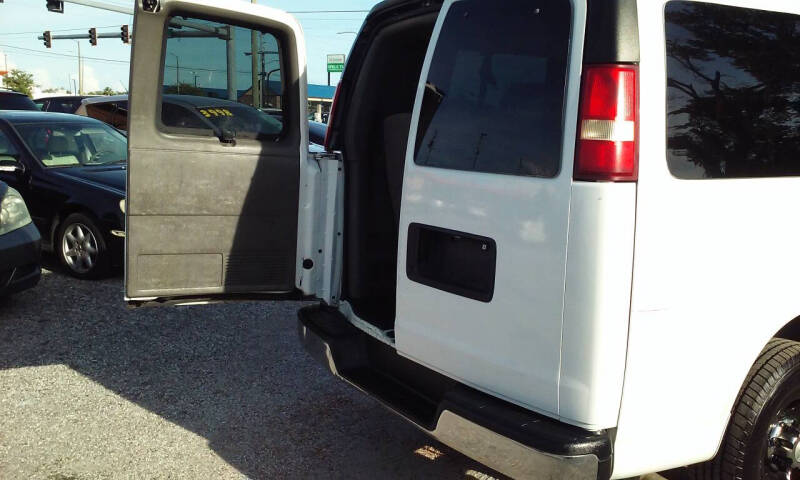 2008 Chevrolet Express LS 3500