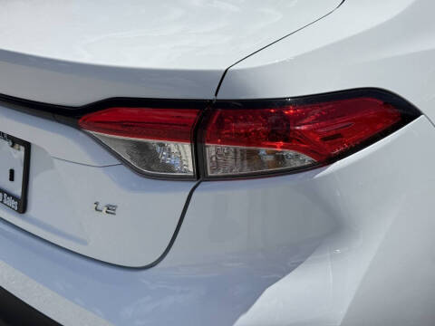 2025 Toyota Corolla LE