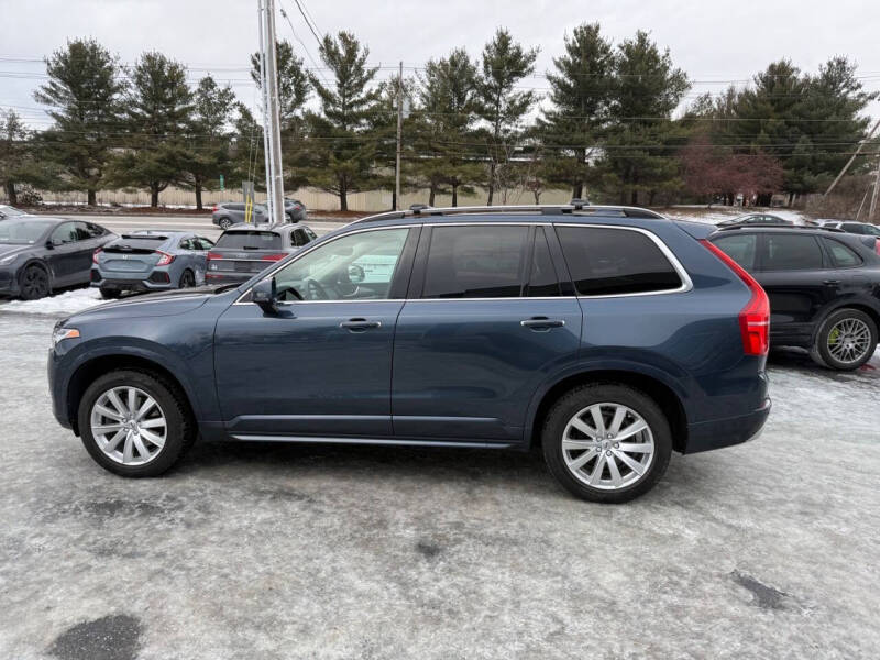 2018 Volvo XC90 T6 Momentum