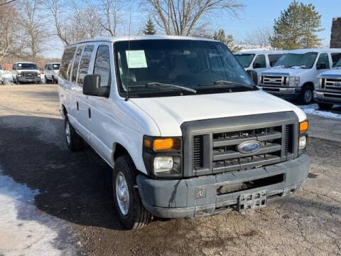 2013 Ford E-Series E-350 SD XL