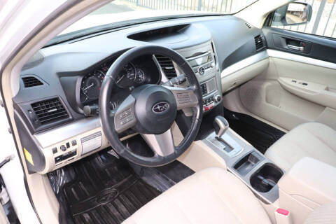 2011 Subaru Outback 2.5i Premium