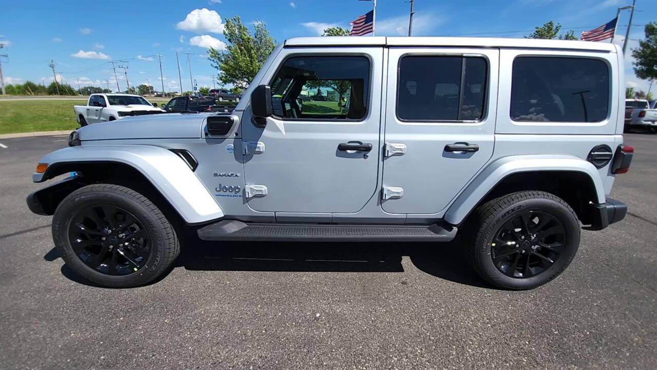 2024 Jeep Wrangler for sale at Victoria Auto Sales in Victoria, MN