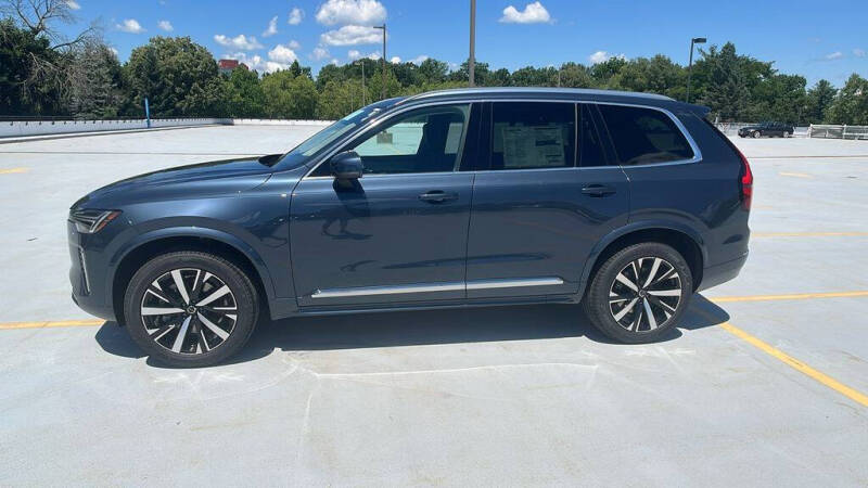 2026 Volvo XC90 B5 Core