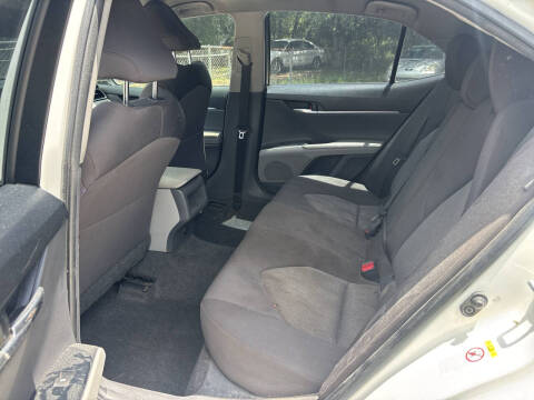 2018 Toyota Camry LE