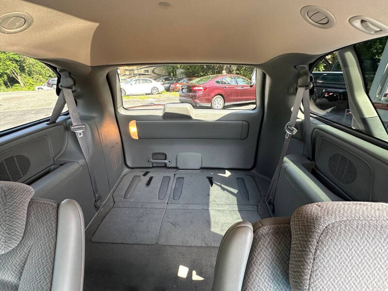 2006 Dodge Grand Caravan SE