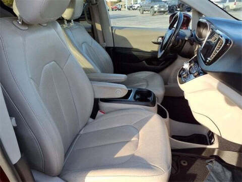 2021 Chrysler Pacifica Touring L