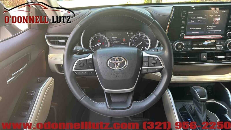 2022 Toyota Highlander XLE