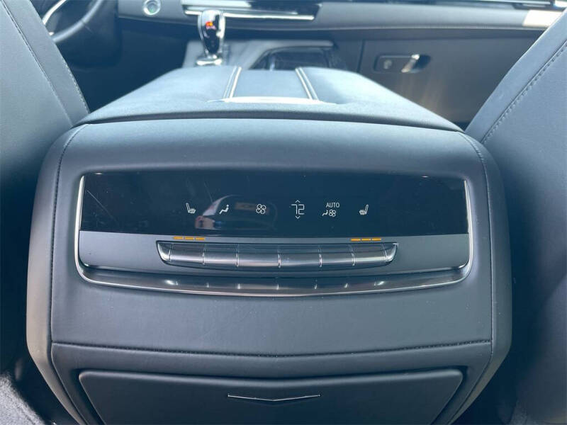 2023 Cadillac Escalade-V