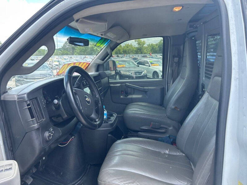 2016 Chevrolet Express 2500
