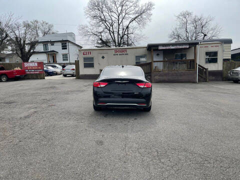 2017 Chrysler 200 Limited