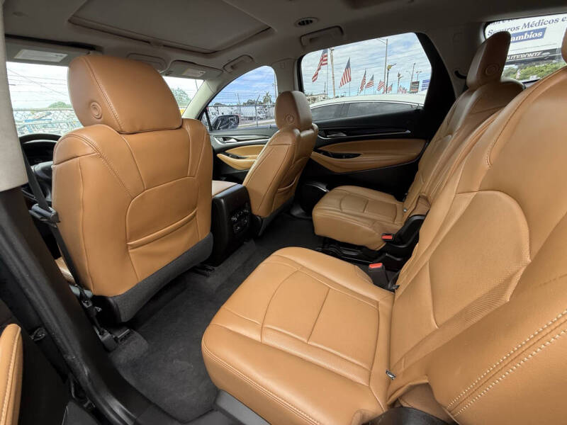 2018 Buick Enclave Essence