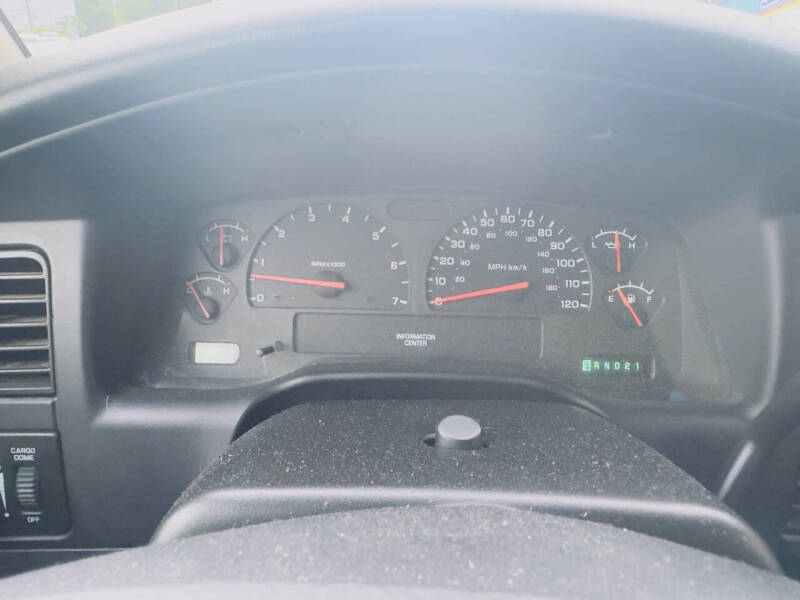 2004 Dodge Dakota Sport