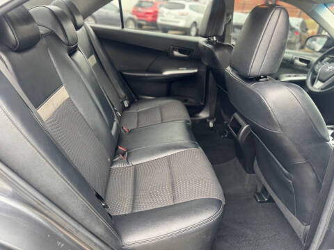 2012 Toyota Camry SE