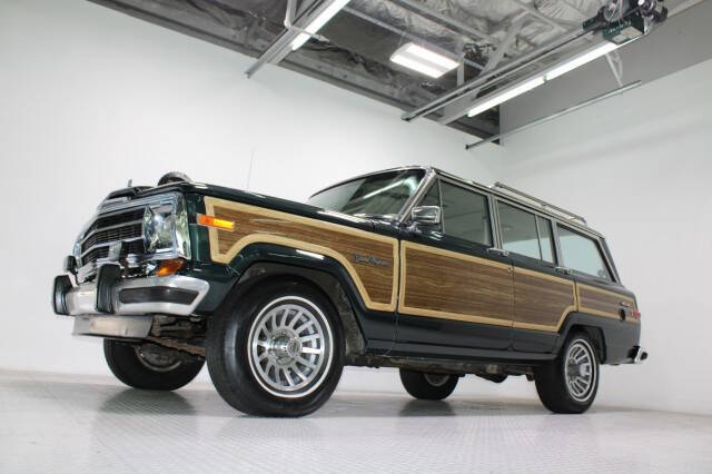 1991 Jeep Grand Wagoneer