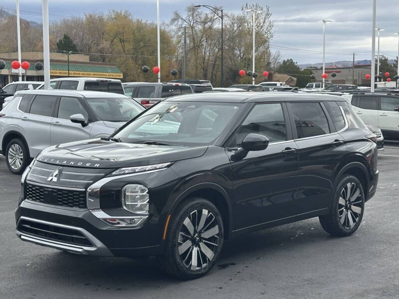 2025 Mitsubishi Outlander SE