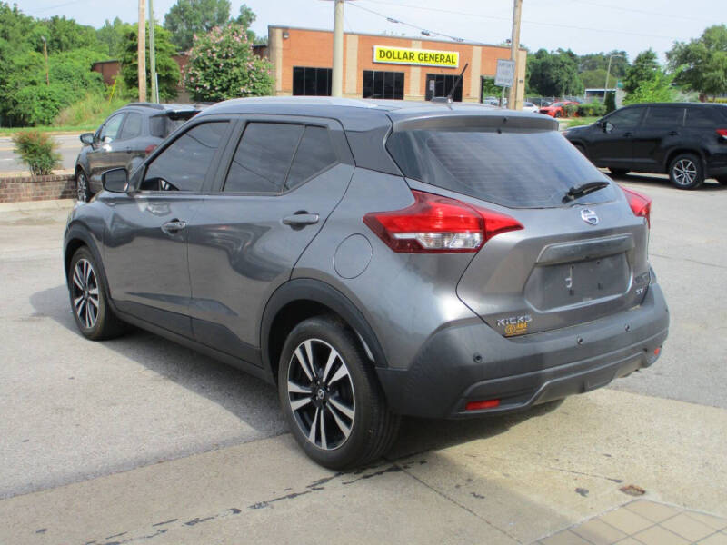 2020 Nissan Kicks SV