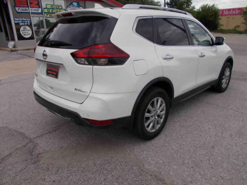 2020 Nissan Rogue