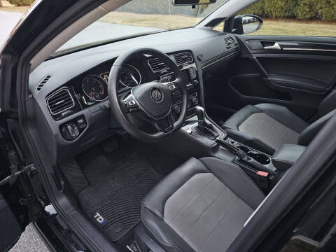 2015 Volkswagen Golf TDI SEL