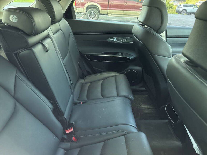 2025 Genesis GV70 2.5T Standard