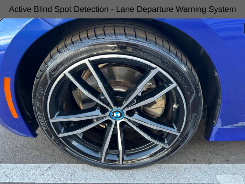 2022 BMW 3 Series 330e