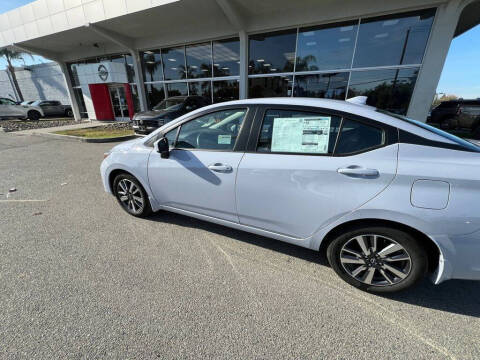 2025 Nissan Versa SV