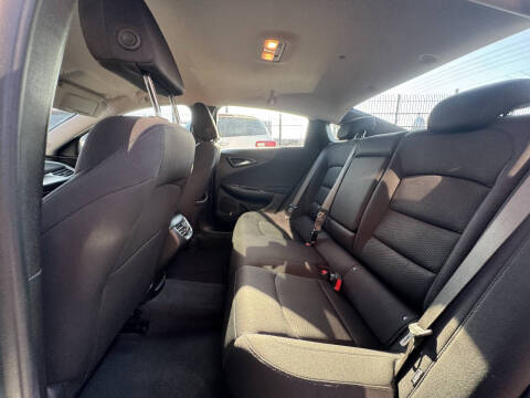 2025 Chevrolet Malibu LT