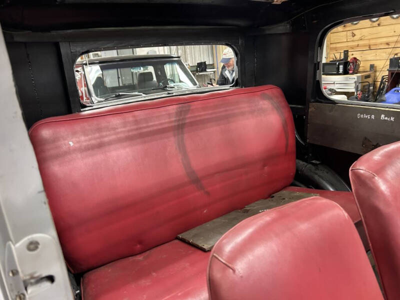 1931 Chevrolet 5 passenger coupe