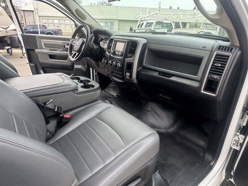 2016 RAM 3500 Tradesman