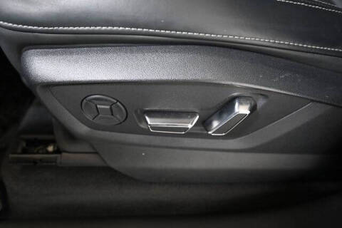 2022 Audi SQ8 4.0T quattro Prestige