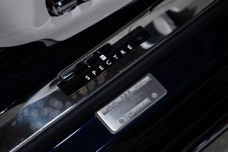 2024 Rolls-Royce Spectre